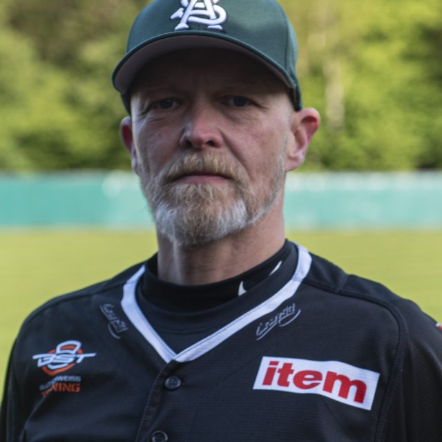 Coach Torsten Cub Coach Torsten Cub